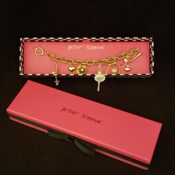 Betsey Johnson Jewelry - NWT Ballerina Charm Bracelet FESTIVAL